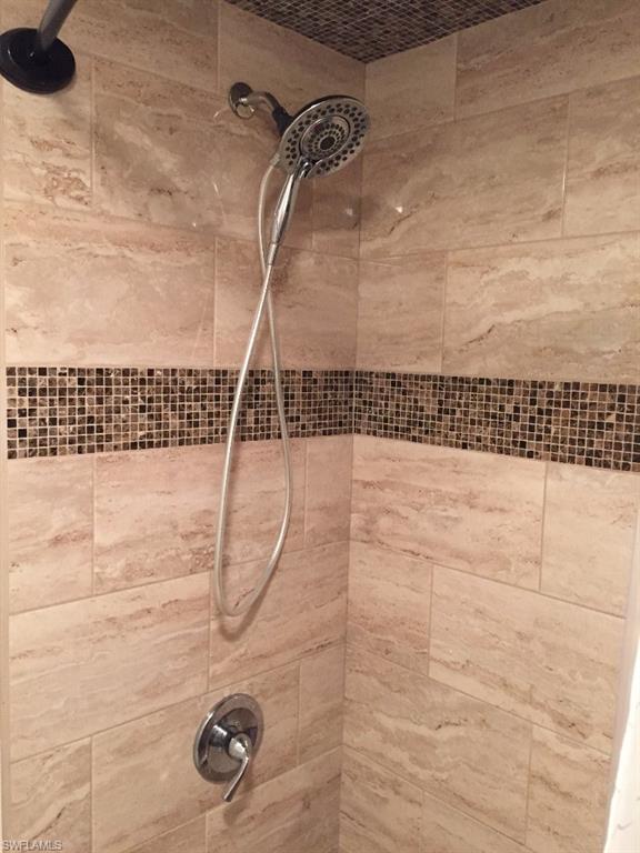 PARKWOODS TOWNHOUSE COMMUNITY - Residential