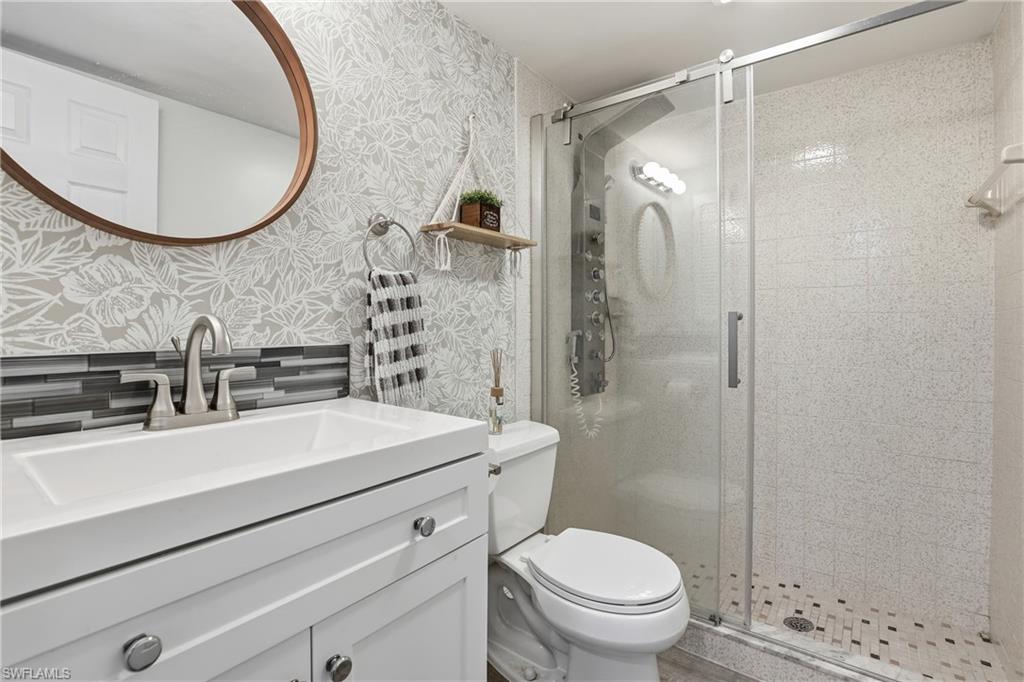 ENGLISH VILLAGE CONDO - Residential