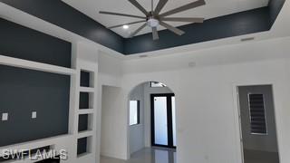 900 BUILDING - Residential