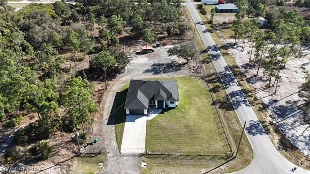 900 BUILDING - Residential