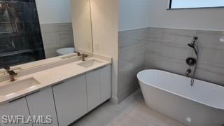 900 BUILDING - Residential