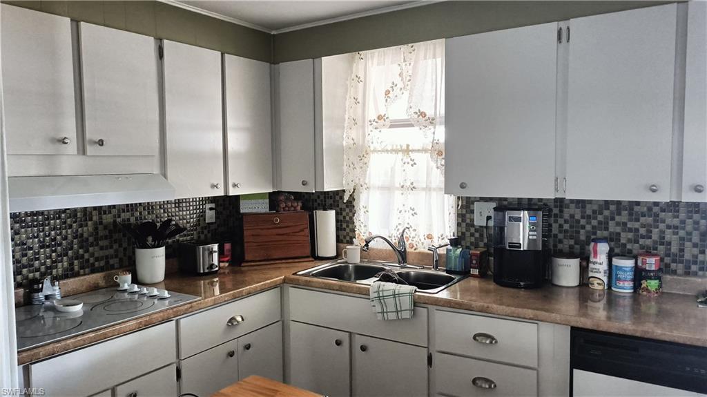 FOREST PARK MOBILE HOME - Residential