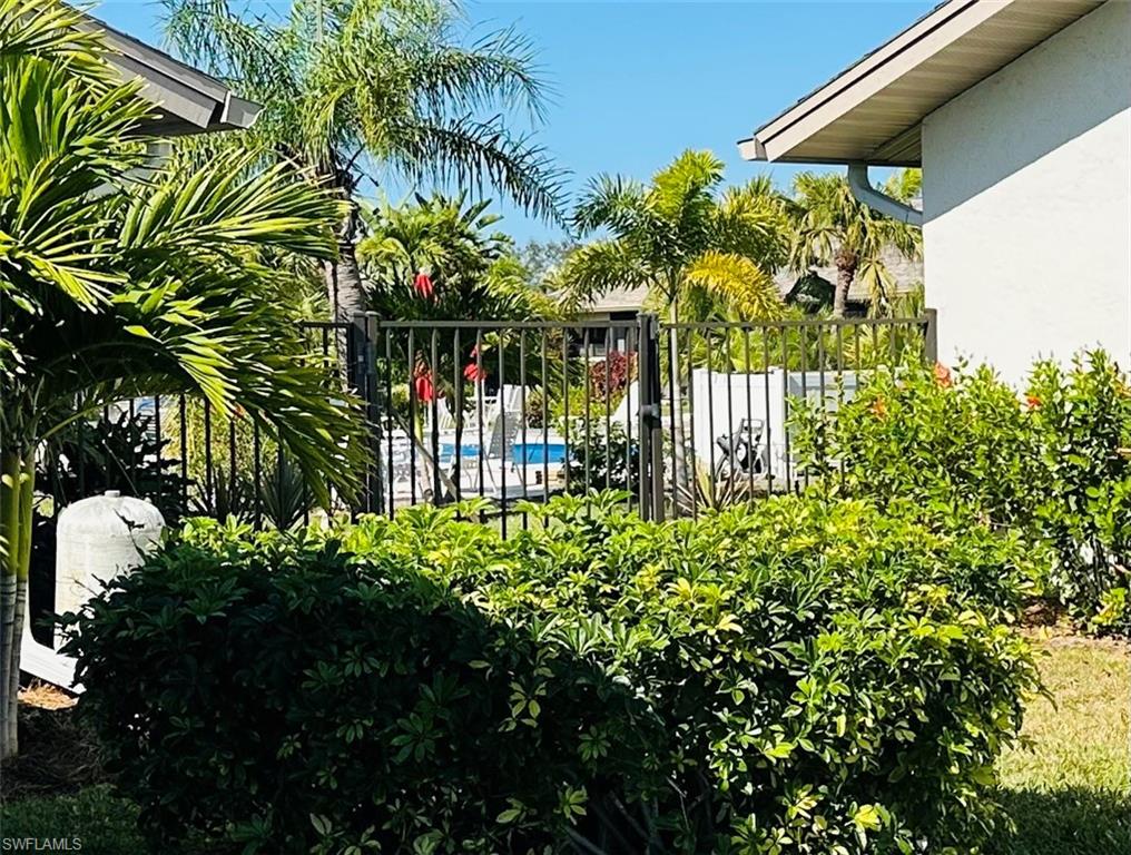 VILLAS AT CINNAMON COVE - Residential