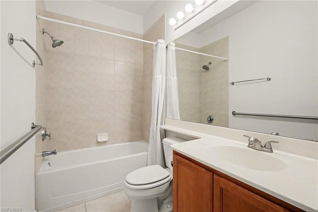 ROYAL PALM GOLF ESTATES - Residential