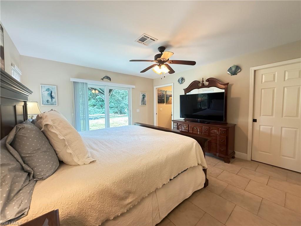 OAKES ESTATES - Residential Lease