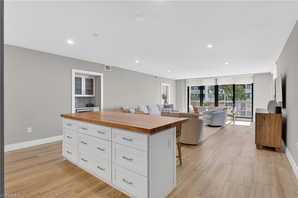 PRINCESS DEL MAR - Residential