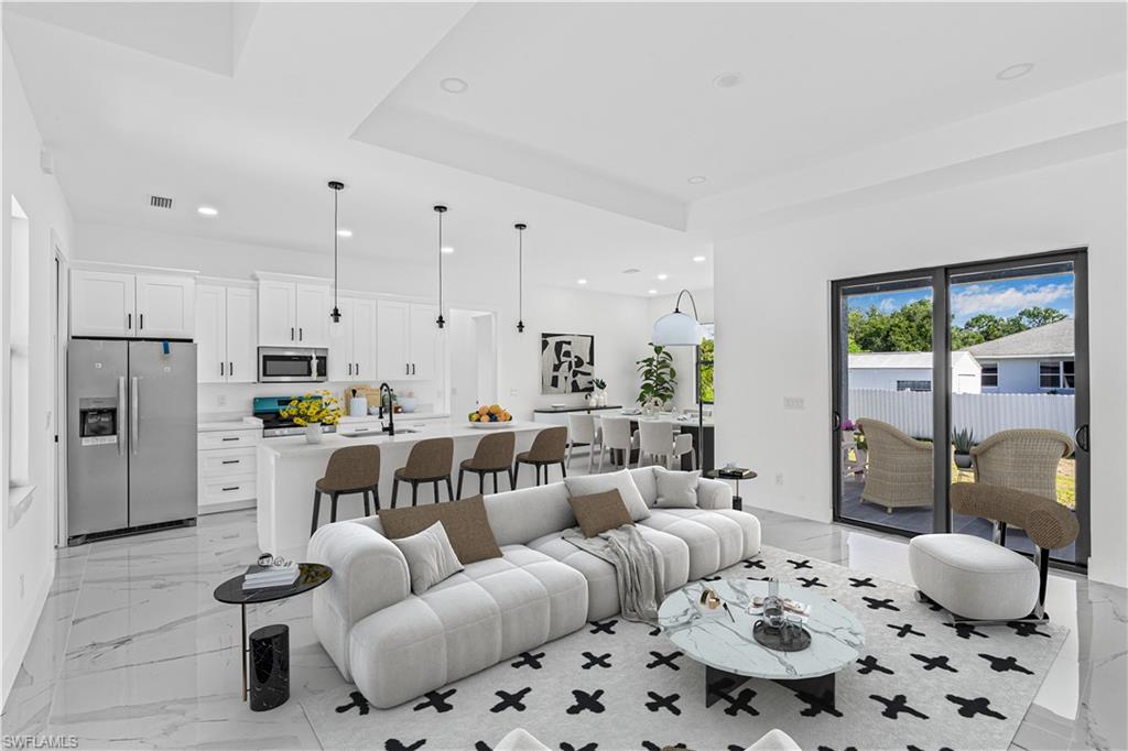 LEHIGH ACRES - Residential