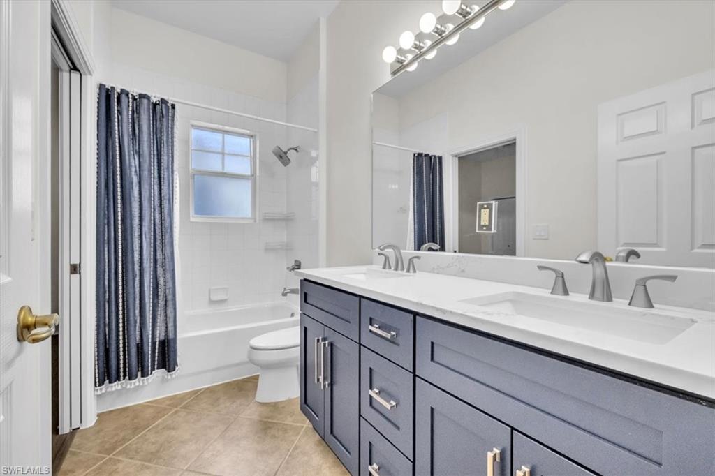 VILLA VISTANA - Residential