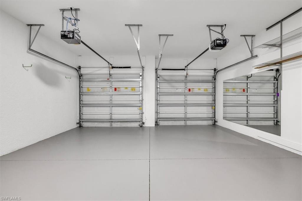 VILLA VISTANA - Residential