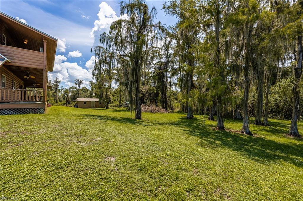 MONTURA - Residential