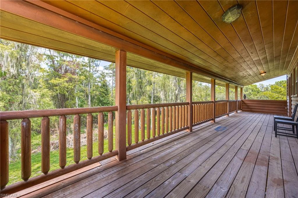 MONTURA - Residential