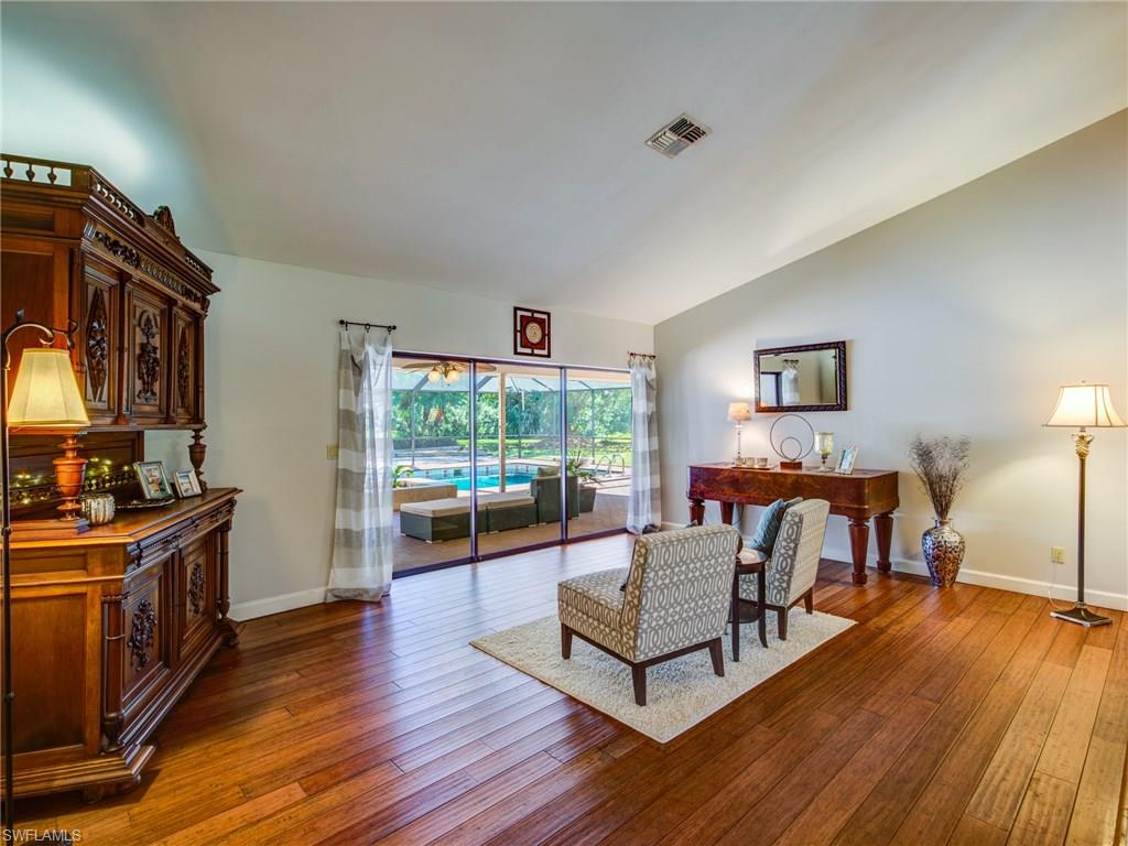 BRIARCLIFF DOWNS - Residential