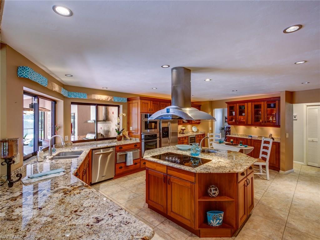 BRIARCLIFF DOWNS - Residential