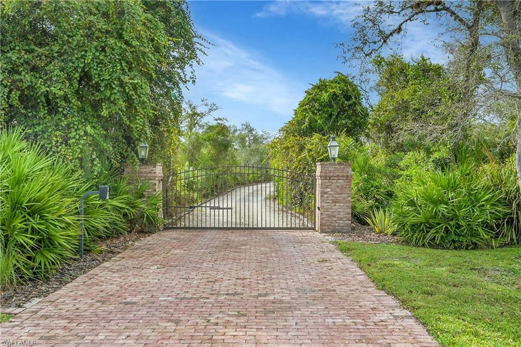 DEEP CREEK - Residential