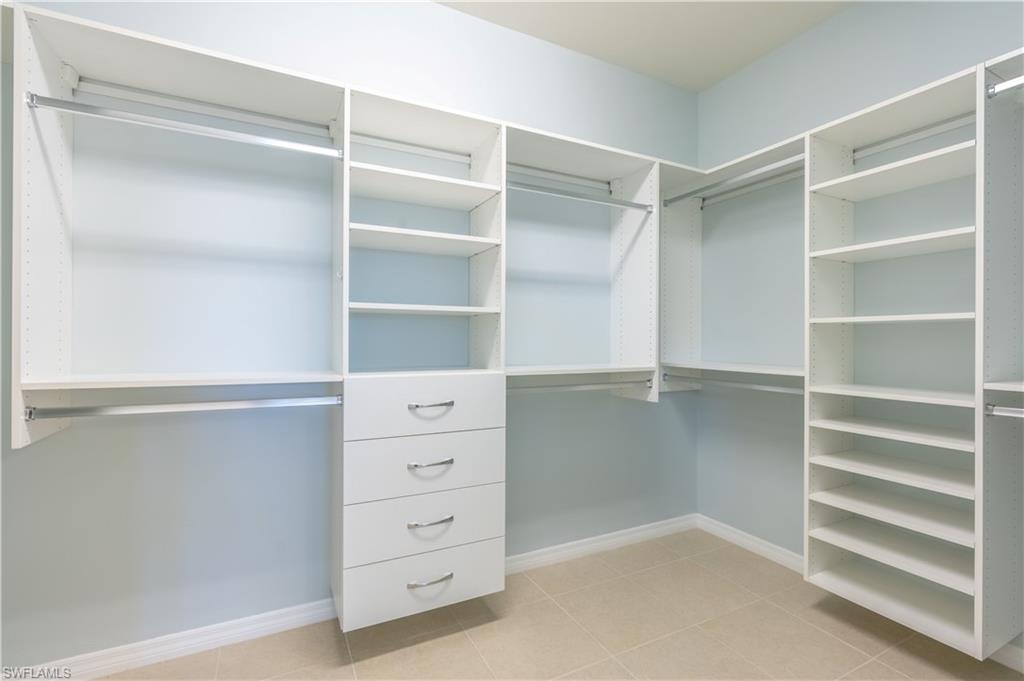 VERONA WALK - Residential Lease