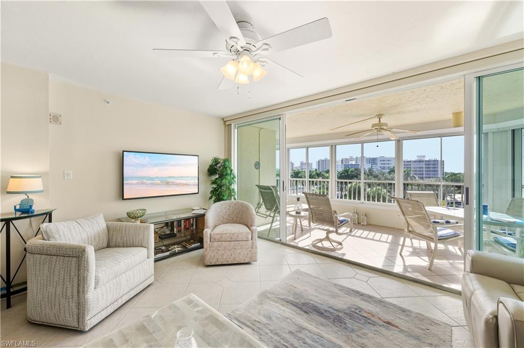 GULF BREEZE AT VANDERBILT - Residential