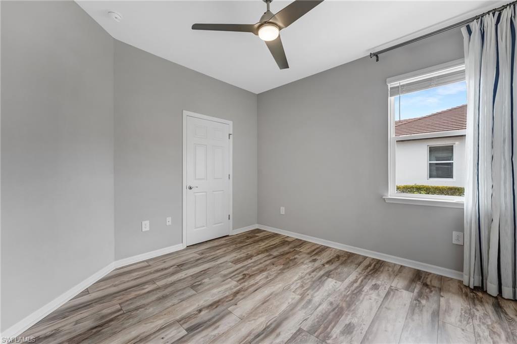 RIVERSIDE AVENUE VILLAS - Residential