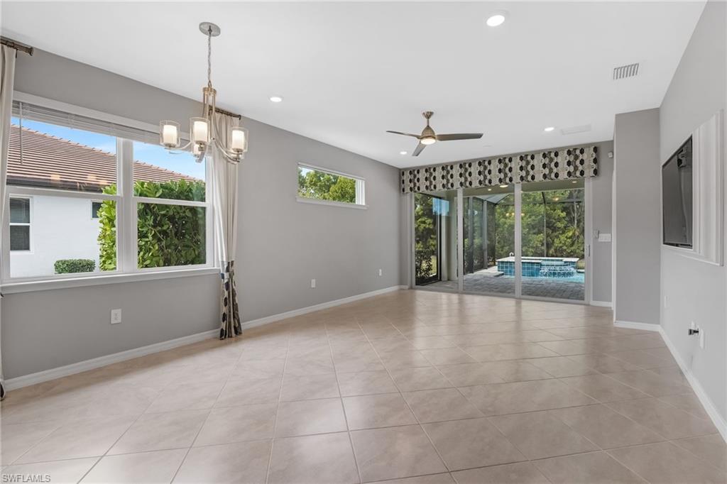 RIVERSIDE AVENUE VILLAS - Residential