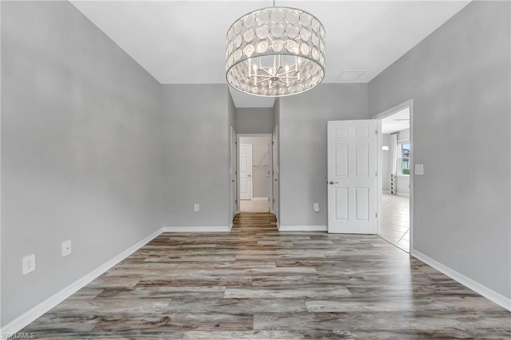 RIVERSIDE AVENUE VILLAS - Residential