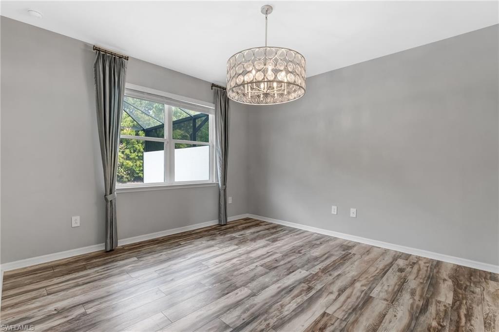 RIVERSIDE AVENUE VILLAS - Residential