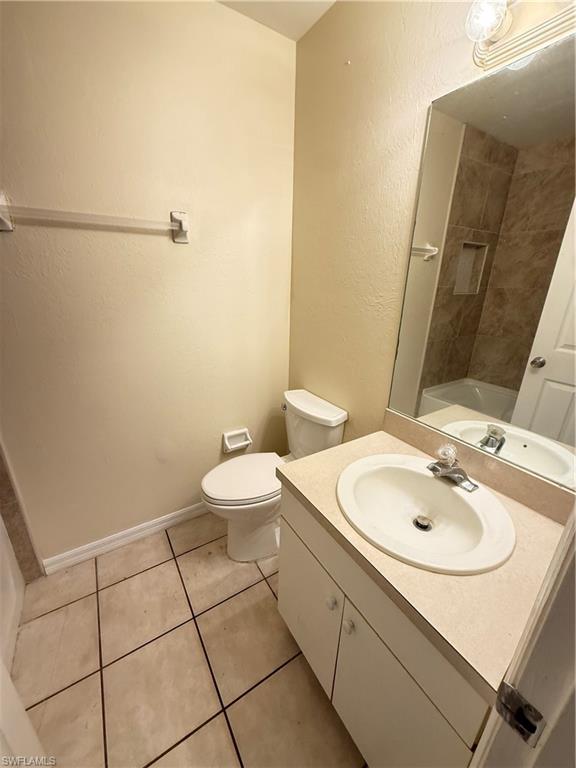 LEHIGH ESTATES - Residential Lease