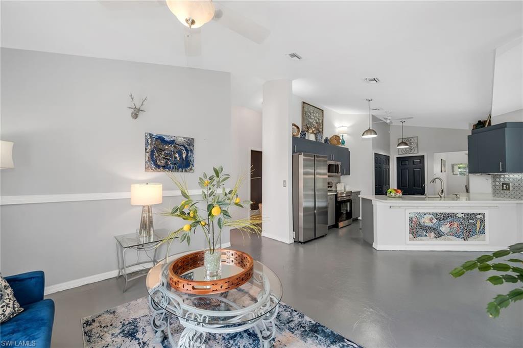 GOLDEN GATE ESTATES - Residential