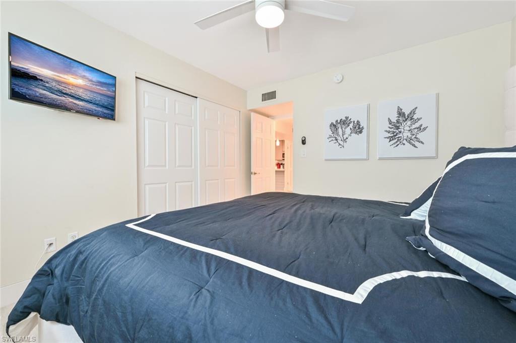 HIDDEN LAKE VILLAS - Residential Lease