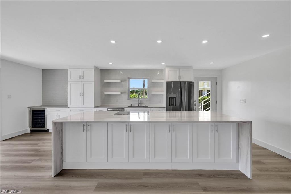 AMBASSADOR CLUB - Residential