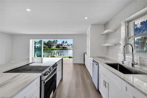 Photo of 1910 Gulf Shore BLVD N #107, NAPLES, FL 34102 (MLS # 226006199)