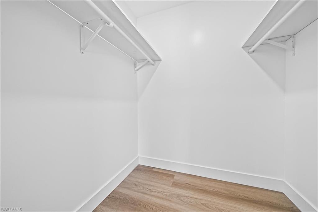 AMBASSADOR CLUB - Residential