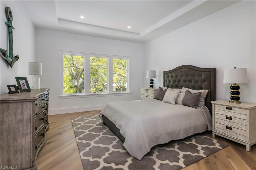 OLDE NAPLES - Residential