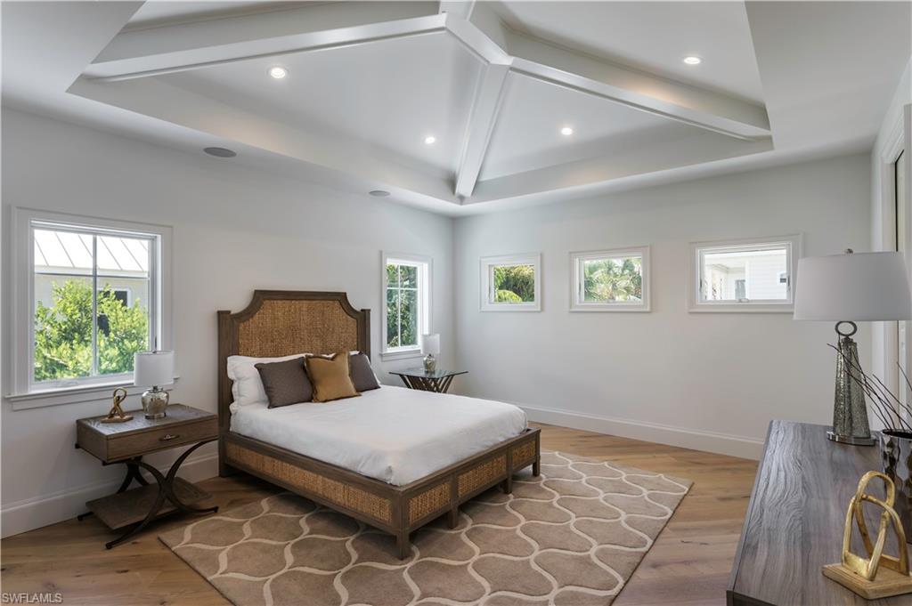 OLDE NAPLES - Residential