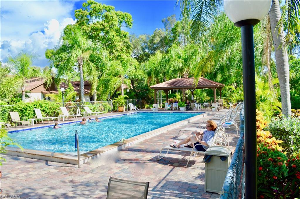 PINEBROOK WOODS - Residential