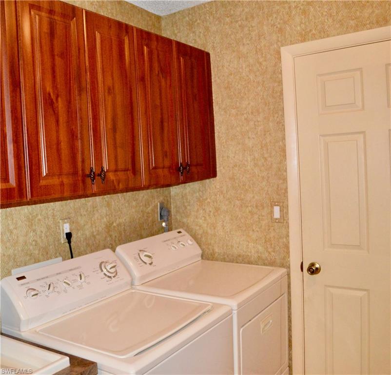 PINEBROOK WOODS - Residential