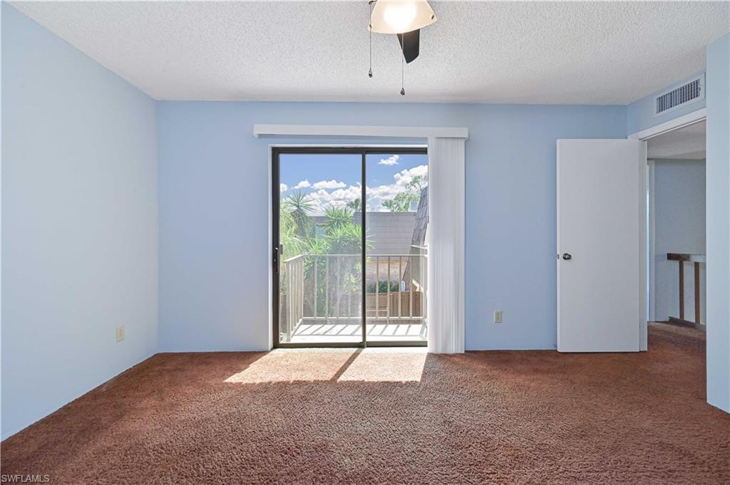 PARKWOODS TOWNHOUSE COMMUNITY - Residential