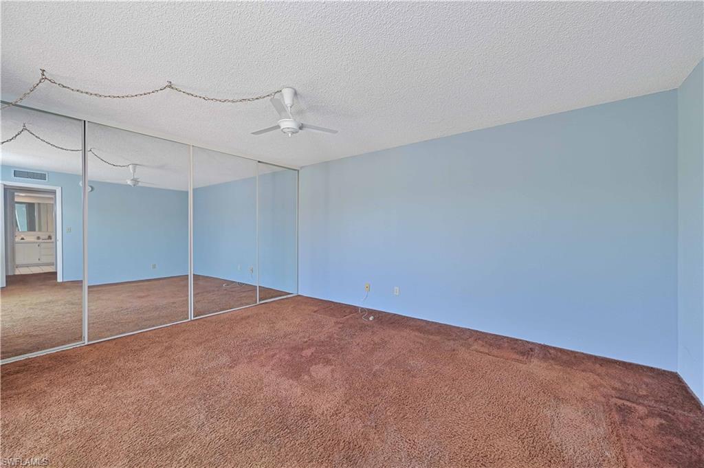 PARKWOODS TOWNHOUSE COMMUNITY - Residential