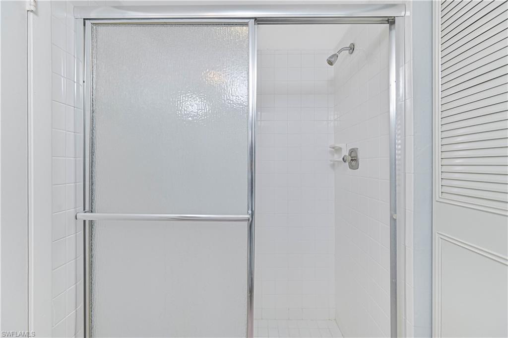 PARKWOODS TOWNHOUSE COMMUNITY - Residential