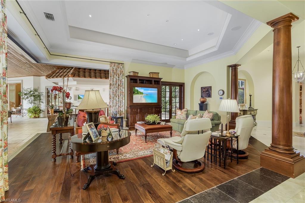 RAVELLO - Residential