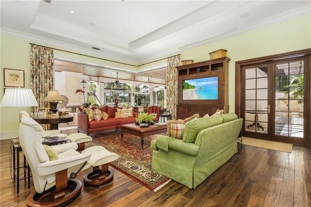 RAVELLO - Residential