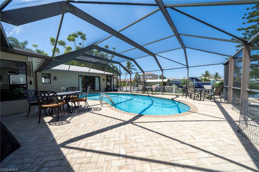 MARCO ISLAND - Residential