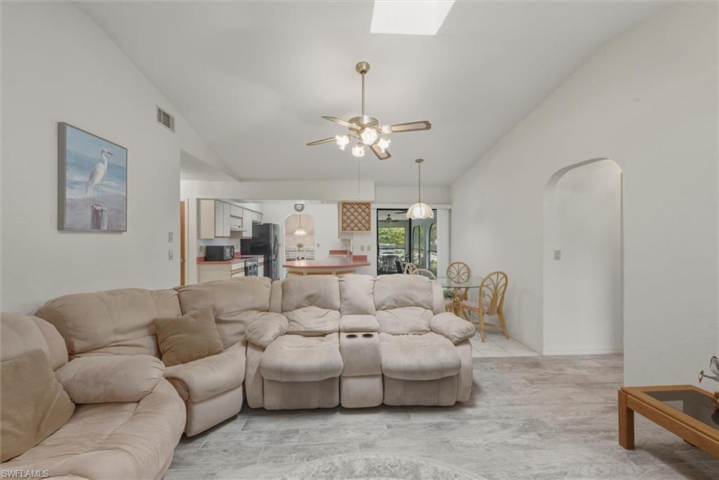 GULF COVE - Residential