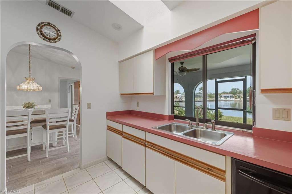 GULF COVE - Residential