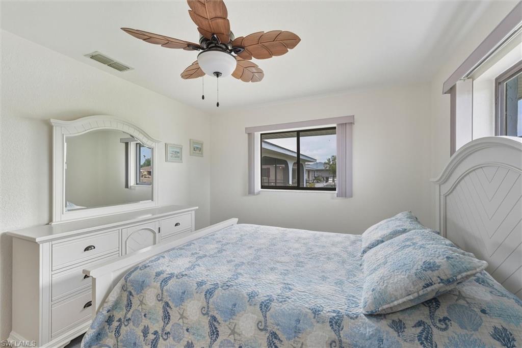 GULF COVE - Residential