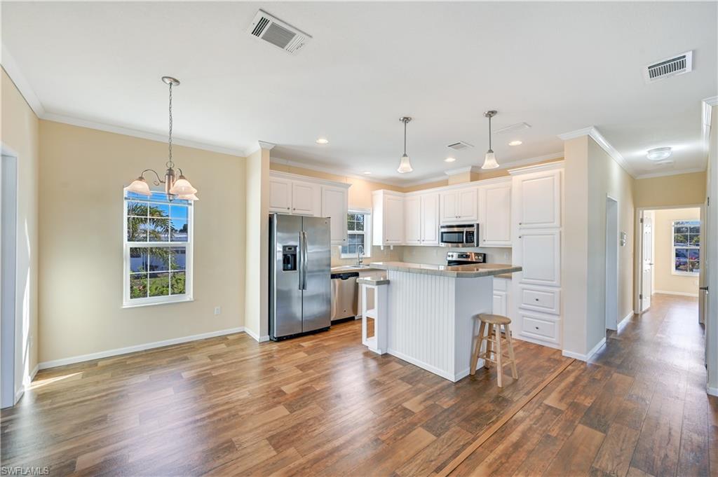 ENCHANTING ACRES MOBILE HOME - Residential