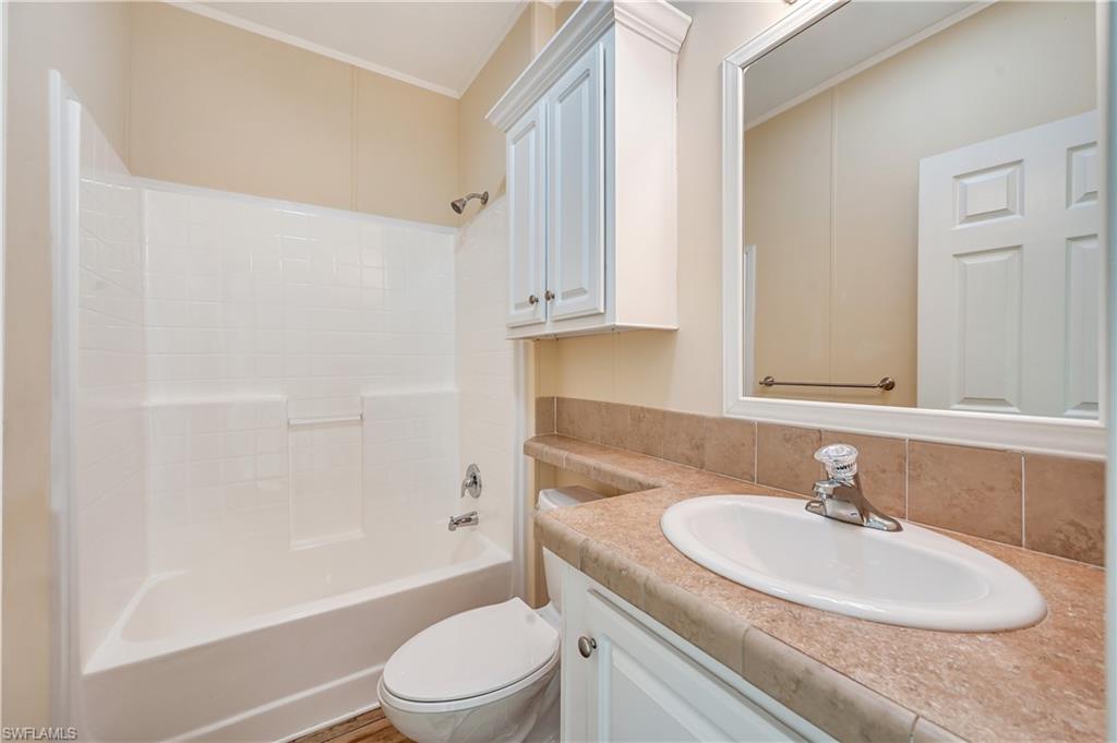 ENCHANTING ACRES MOBILE HOME - Residential