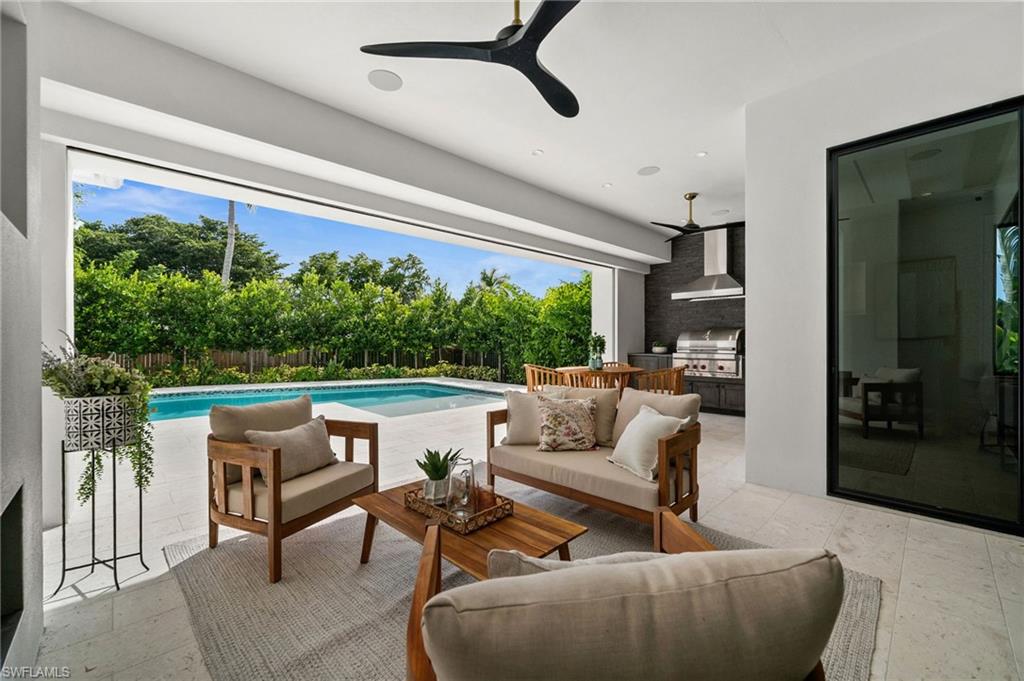 LAKE PARK - Residential