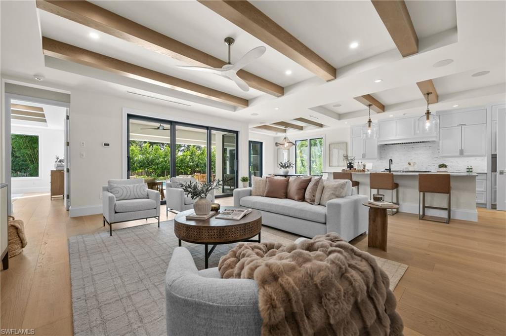 LAKE PARK - Residential