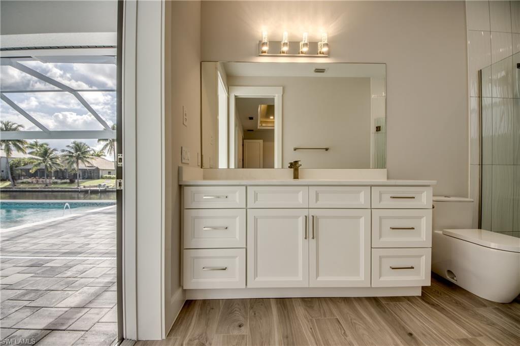 YACHT CLUB - Residential