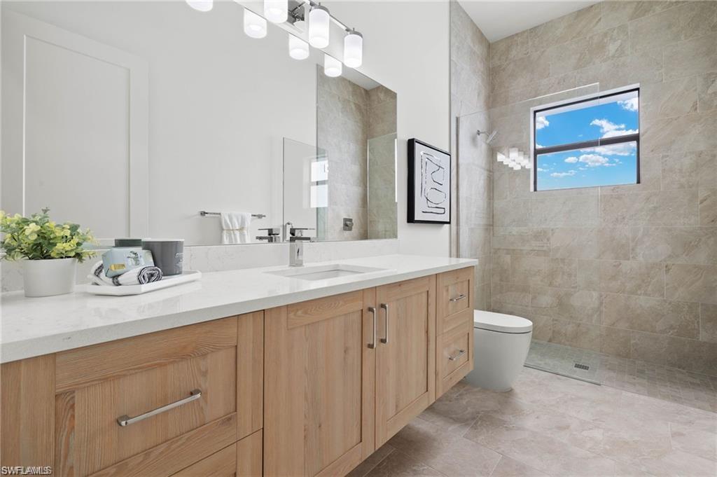 YACHT CLUB - Residential