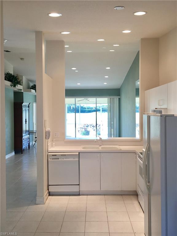 MALACHITE AT SAPPHIRE LAKES - Residential